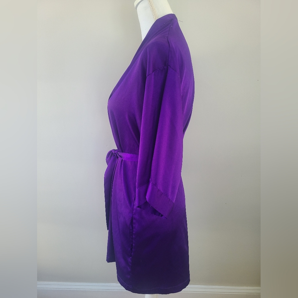 Elegant Purple Lace Trim Nightgown With Coverup - Picture 5 of 7